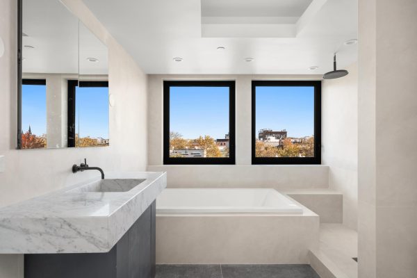 2152355_0844c9a4-97ef-4771-97bf-d0fe4c2302ea