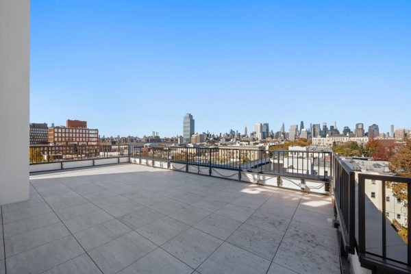 2152355_93828a73-d9b6-4984-9fac-c5de81f4e324